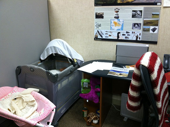 Cubicle transformed into baby station