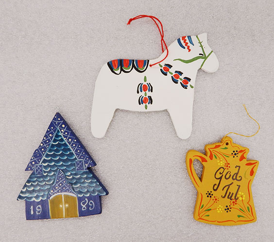 3 Scandinavian Christmas ornaments