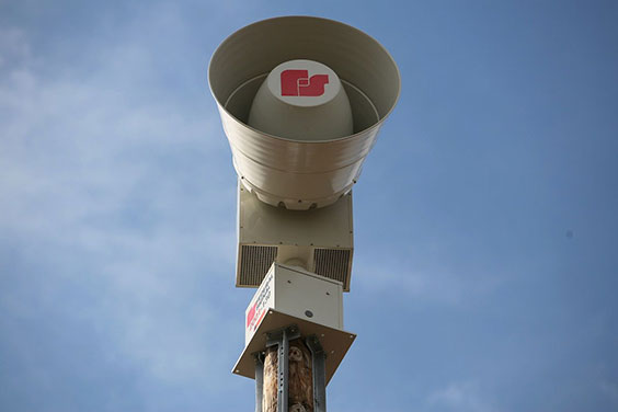 Outdoor warning siren