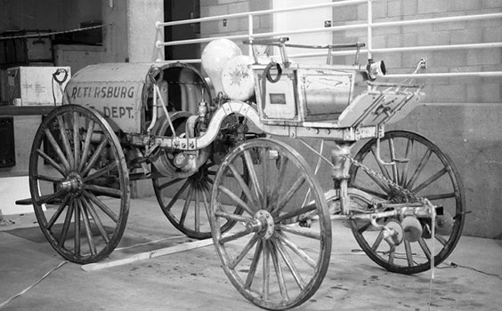 Petersburg fire engine